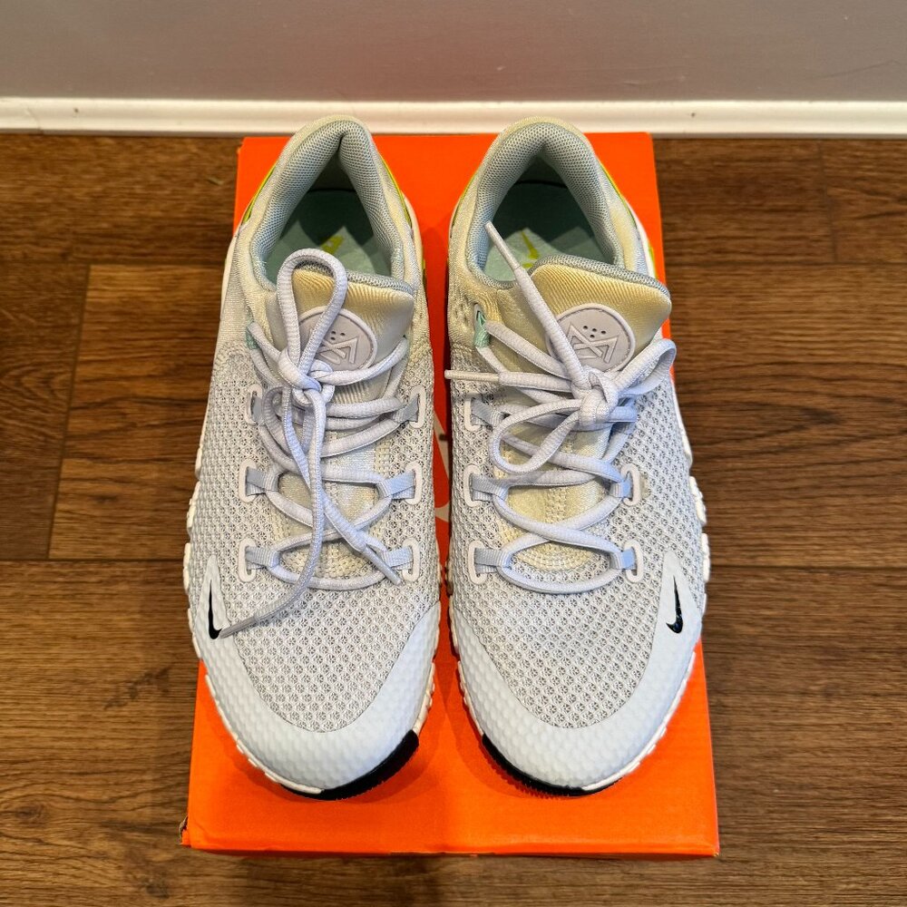 Nike Free Metcon 4 (Light Blue, Green, US W 9)